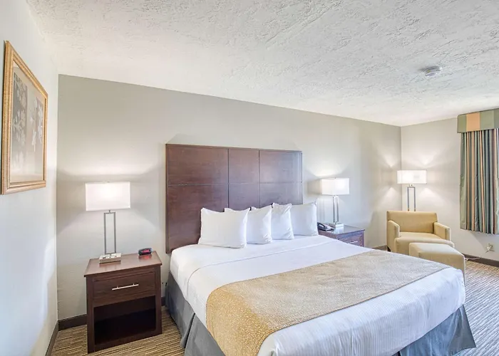 Hotel Western Valley 4*