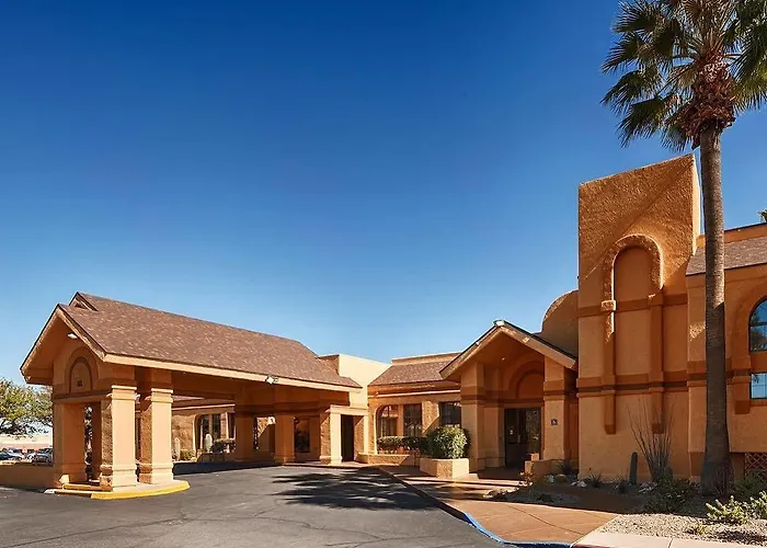 Hotel Western Valley Green Valley